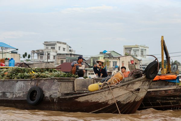 Comment planifier une visite des marchés flottants au Vietnam?
